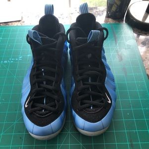 Nike Foams! Baby blue and black
